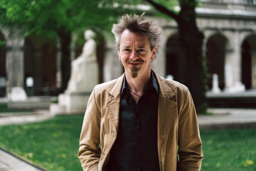 Sexualitäts - und Beziehungsforschung. Stefan Ossmanns Themengebite liegen abseits des Mainstreams.  ©Jolanda Hoffmann